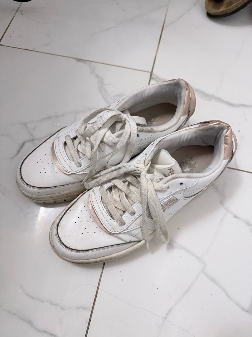 Reebok White Sneakers with Pink Accent
